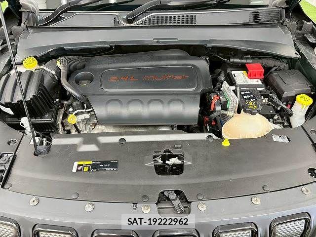 Jeep COMPASS 2023-08 8245495-19