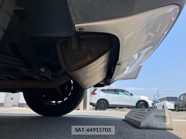 Jeep COMPASS 2018-07 8314898-17