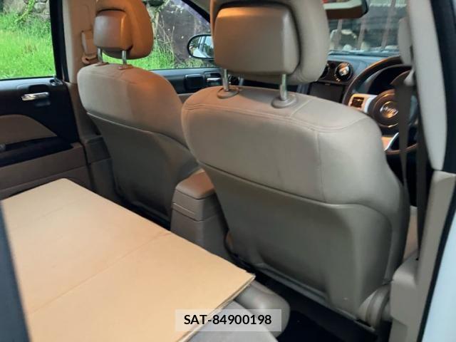 Jeep COMPASS 2015-08 8336302-10