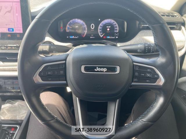 Jeep COMPASS 2022-04 8366426-16