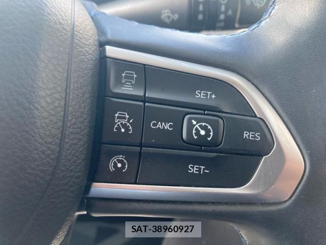 Jeep COMPASS 2022-04 8366426-17