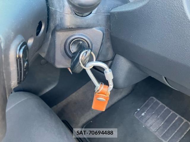 Jeep COMPASS 2015-03 8366425-10