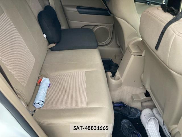 Jeep COMPASS 2017-02 8412976-15