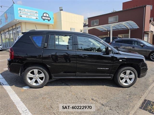 Jeep COMPASS 2017-06 8412974-13
