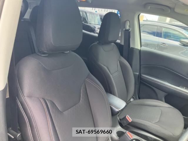 Jeep COMPASS 2019-10 8849405-13