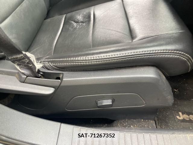 Jeep COMPASS 2012-06 8849407-13
