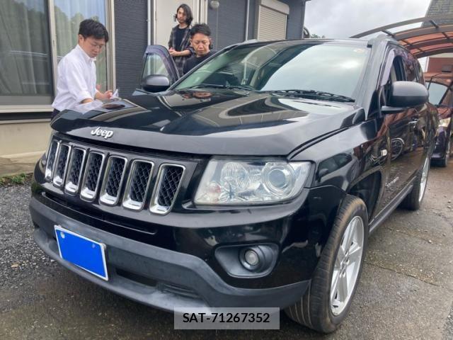 Jeep COMPASS 2012-06 8849407-1