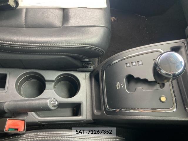 Jeep COMPASS 2012-06 8849407-21