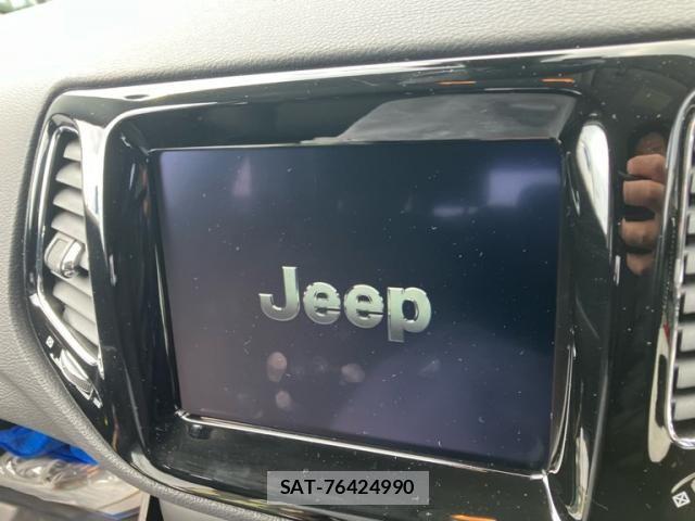 Jeep COMPASS 2018-08 5869772-24