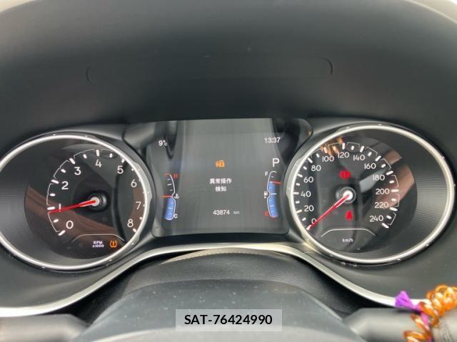 Jeep COMPASS 2018-08 5869772-26