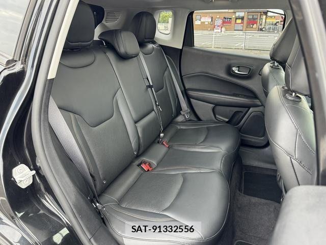 Jeep COMPASS 2018-06 6815392-11