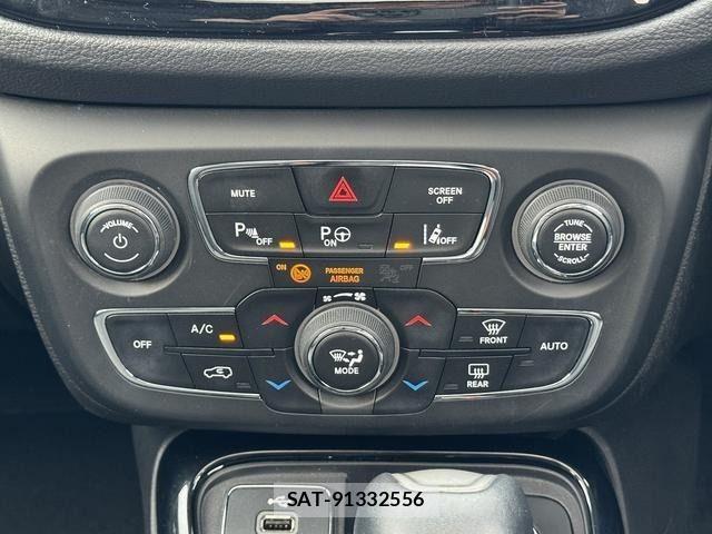 Jeep COMPASS 2018-06 6815392-14