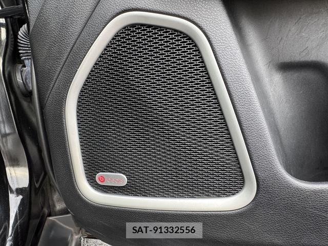 Jeep COMPASS 2018-06 6815392-16