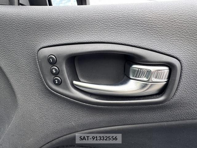 Jeep COMPASS 2018-06 6815392-8
