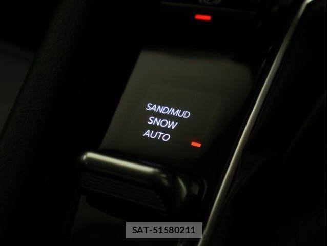 Jeep COMPASS 2023-05 8099775-28