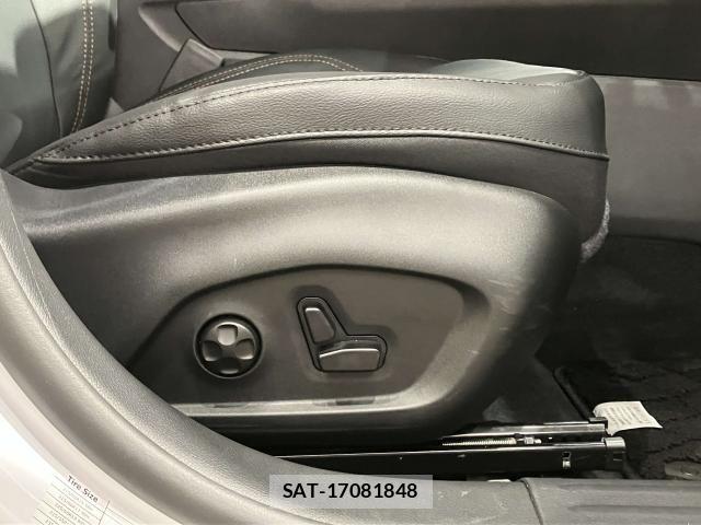 Jeep COMPASS 2026-03 8130653-12