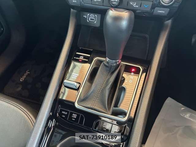 Jeep COMPASS 2024-04 8314900-18
