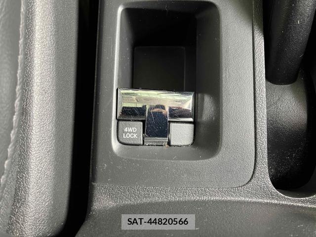 Jeep COMPASS 2015-06 8354729-11