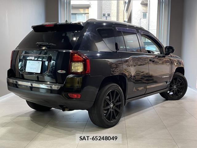 Jeep COMPASS 2017-06 8562235-2