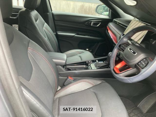 Jeep COMPASS 2024-08 8742894-17