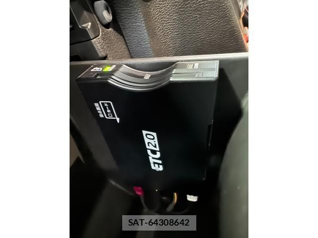 Jeep GLADIATOR 2024-08 957589-9