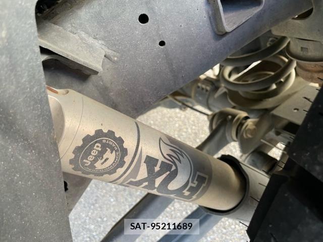 Jeep GLADIATOR 2021-06 1625307-12