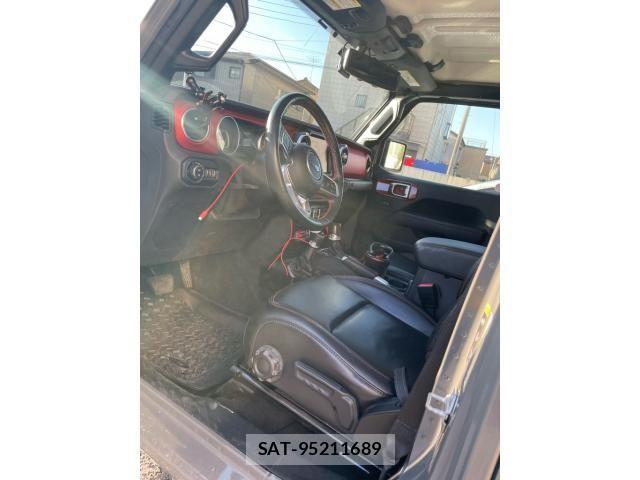 Jeep GLADIATOR 2021-06 1625307-14