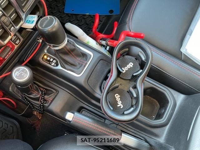 Jeep GLADIATOR 2021-06 1625307-26