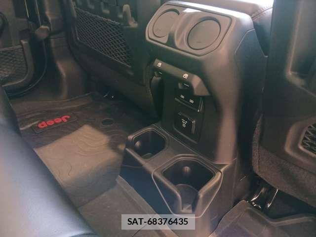 Jeep GLADIATOR 2023-03 7220038-11