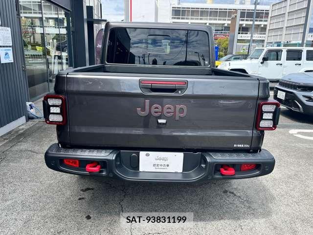 Jeep GLADIATOR 2023-11 7220039-10