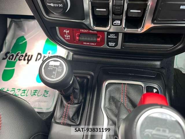 Jeep GLADIATOR 2023-11 7220039-15