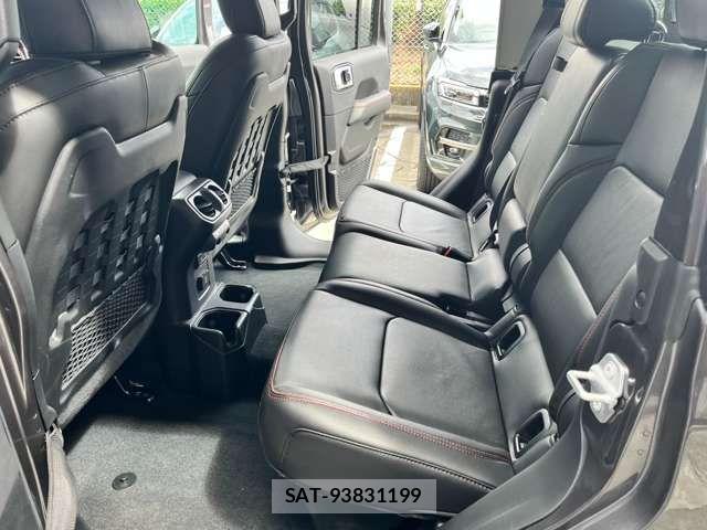 Jeep GLADIATOR 2023-11 7220039-4