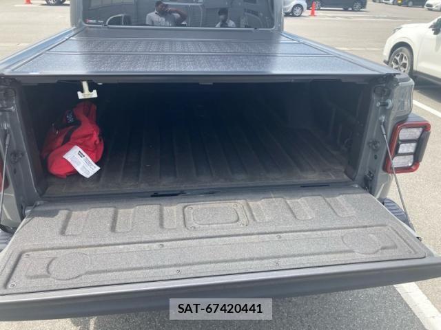 Jeep GLADIATOR 2022-05 8130661-11