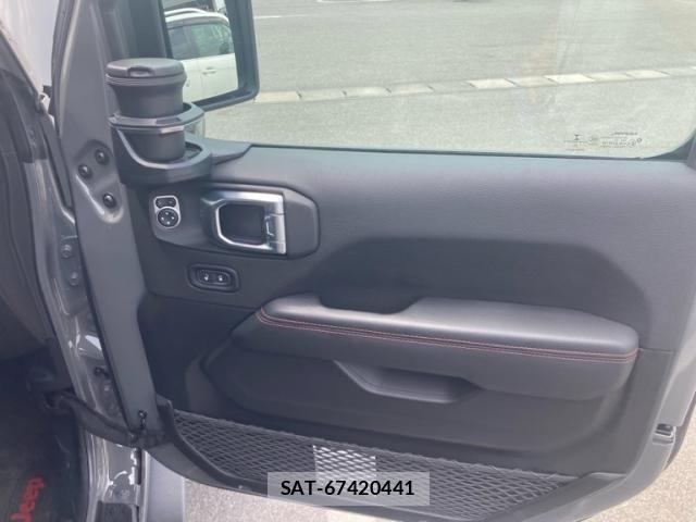 Jeep GLADIATOR 2022-05 8130661-19