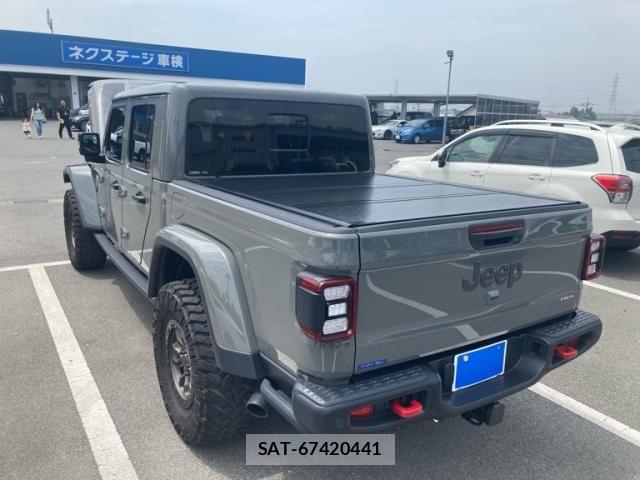 Jeep GLADIATOR 2022-05 8130661-2