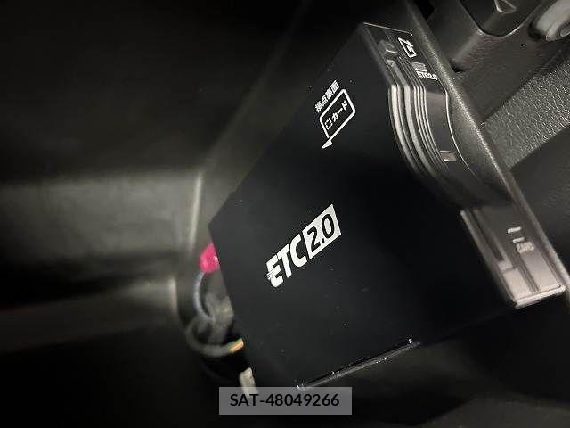 Jeep GLADIATOR 2022-06 8145939-9