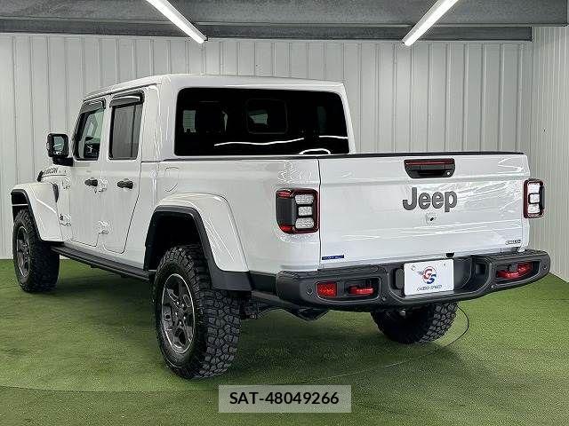 Jeep GLADIATOR 2022-06 8145939-16