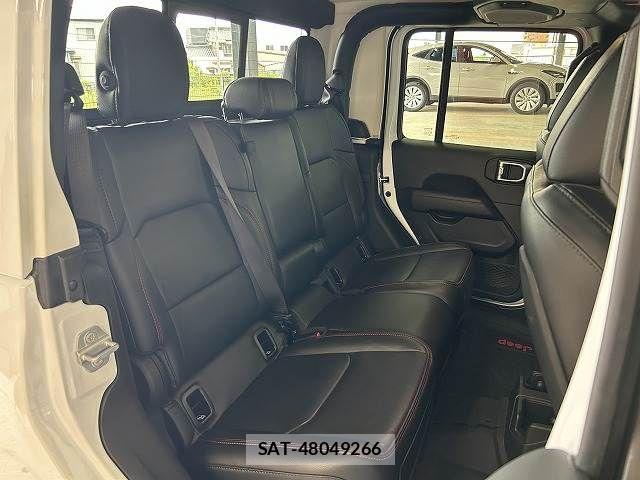 Jeep GLADIATOR 2022-06 8145939-7