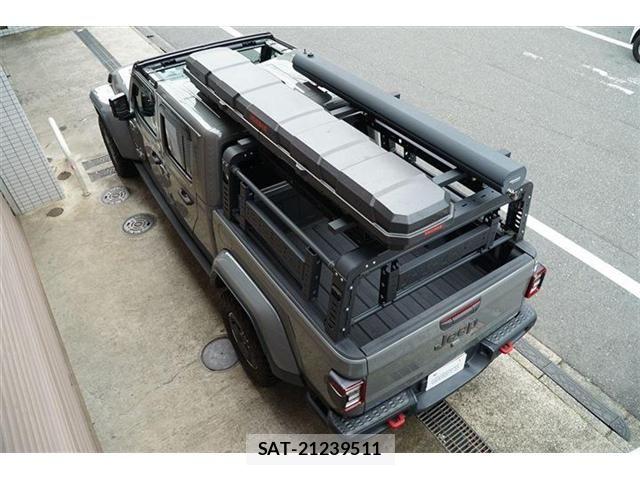 Jeep GLADIATOR 2022-05 8366430-17