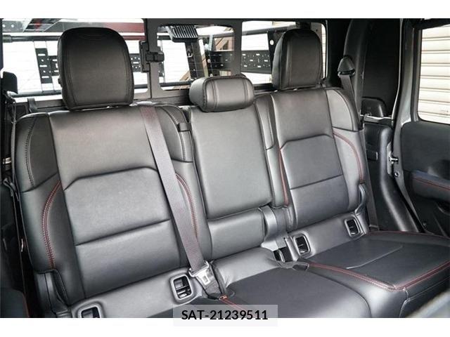 Jeep GLADIATOR 2022-05 8366430-26