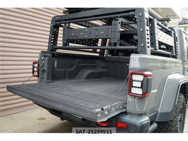 Jeep GLADIATOR 2022-05 8366430-28
