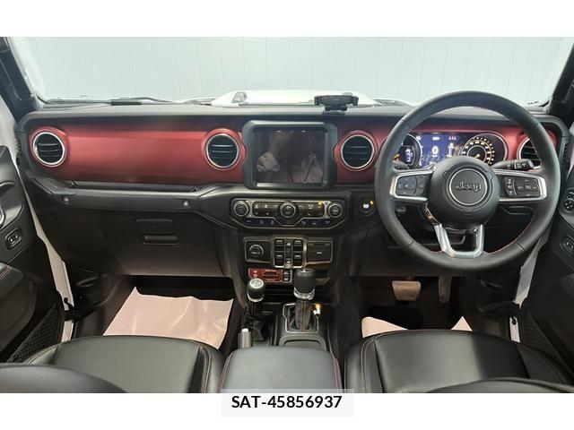 Jeep GLADIATOR 2025-02 8366428-9