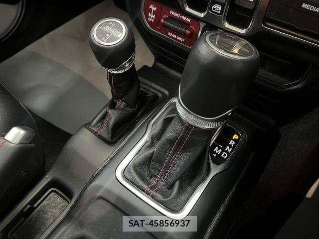 Jeep GLADIATOR 2025-02 8366428-11