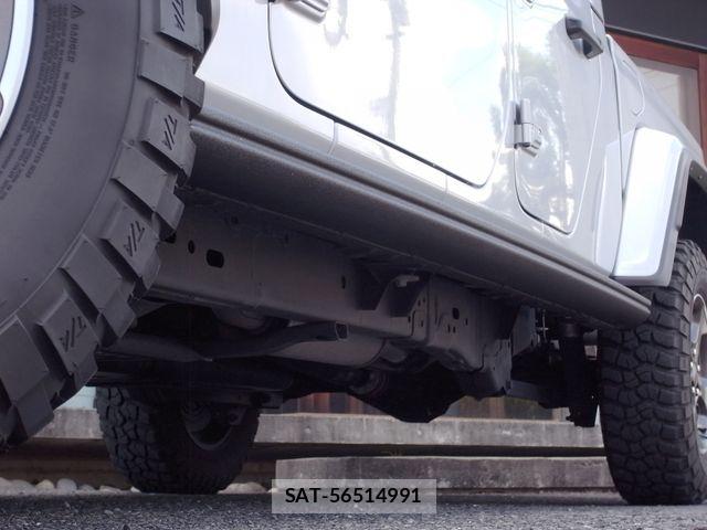 Jeep GLADIATOR 2022-08 8666294-25