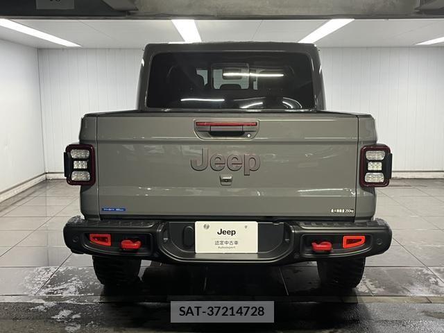 Jeep GLADIATOR 2024-09 8742895-14