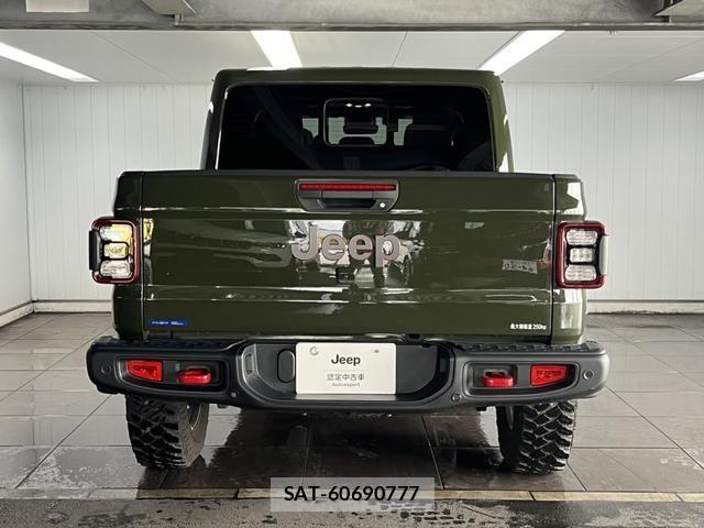 Jeep GLADIATOR 2025-08 8880205-14