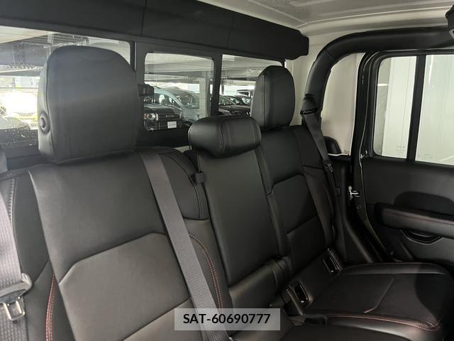 Jeep GLADIATOR 2025-08 8880205-4