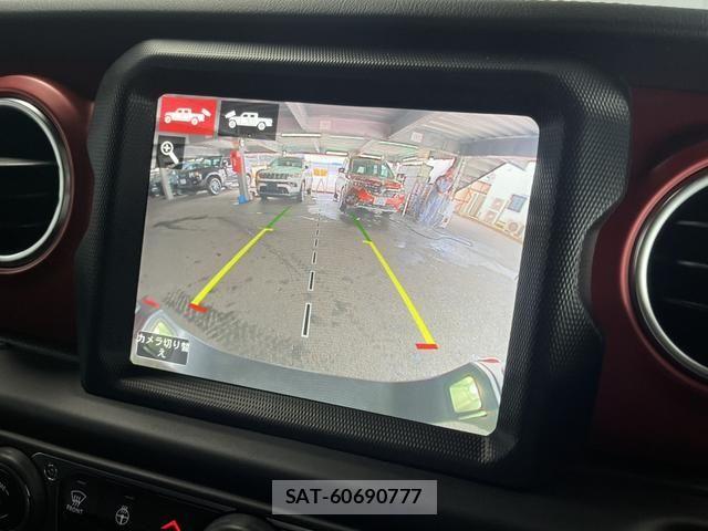 Jeep GLADIATOR 2025-08 8880205-6