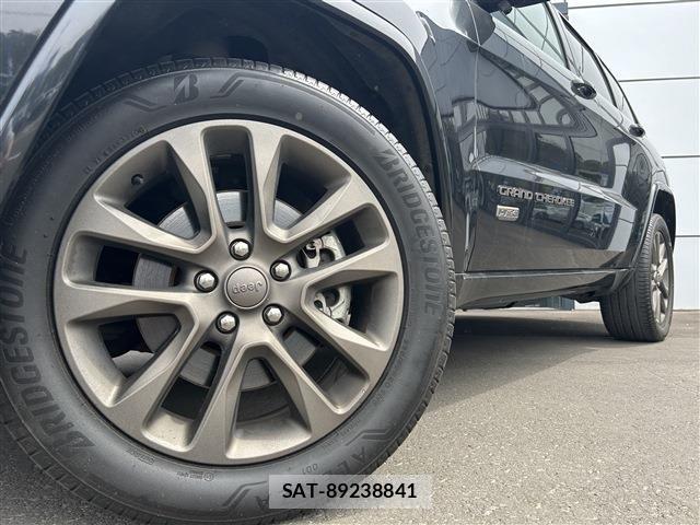 Jeep GRAND CHEROKEE 2016-12 1072355-10