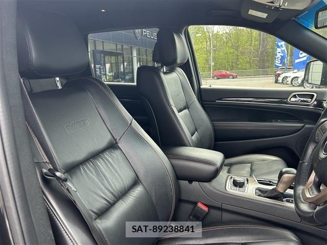 Jeep GRAND CHEROKEE 2016-12 1072355-16